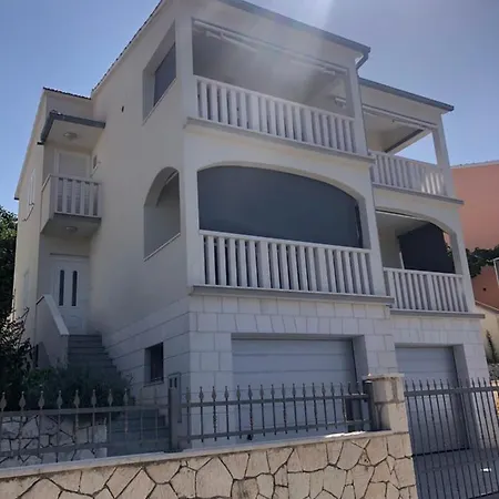 Sandra * Rogoznica (Sibenik-Knin)