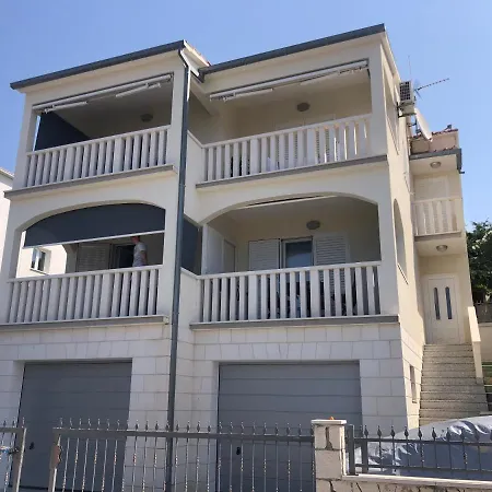 Sandra * روغوزنيكا